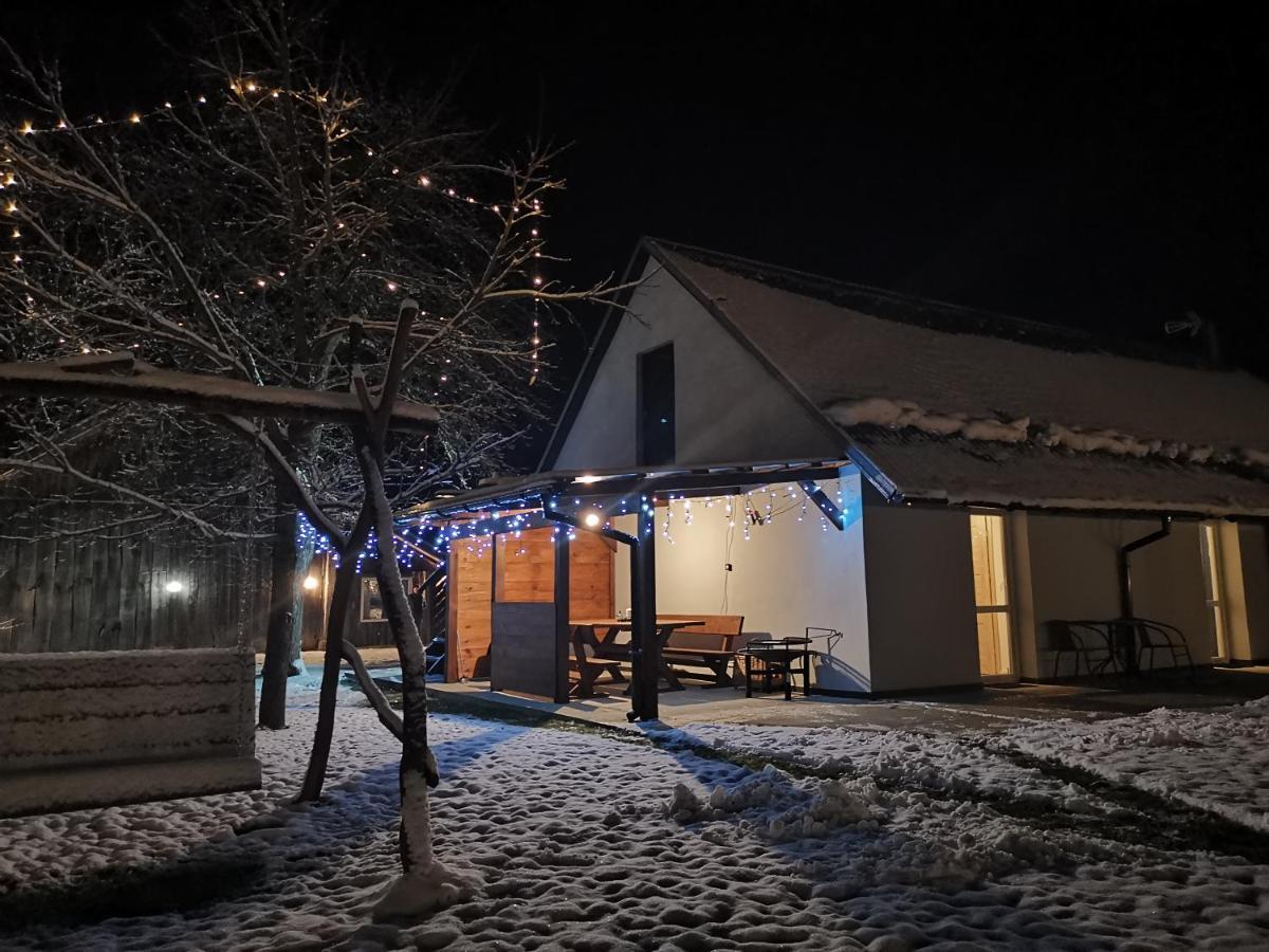 Korczowa Agrochalupki 아파트 외부 사진
